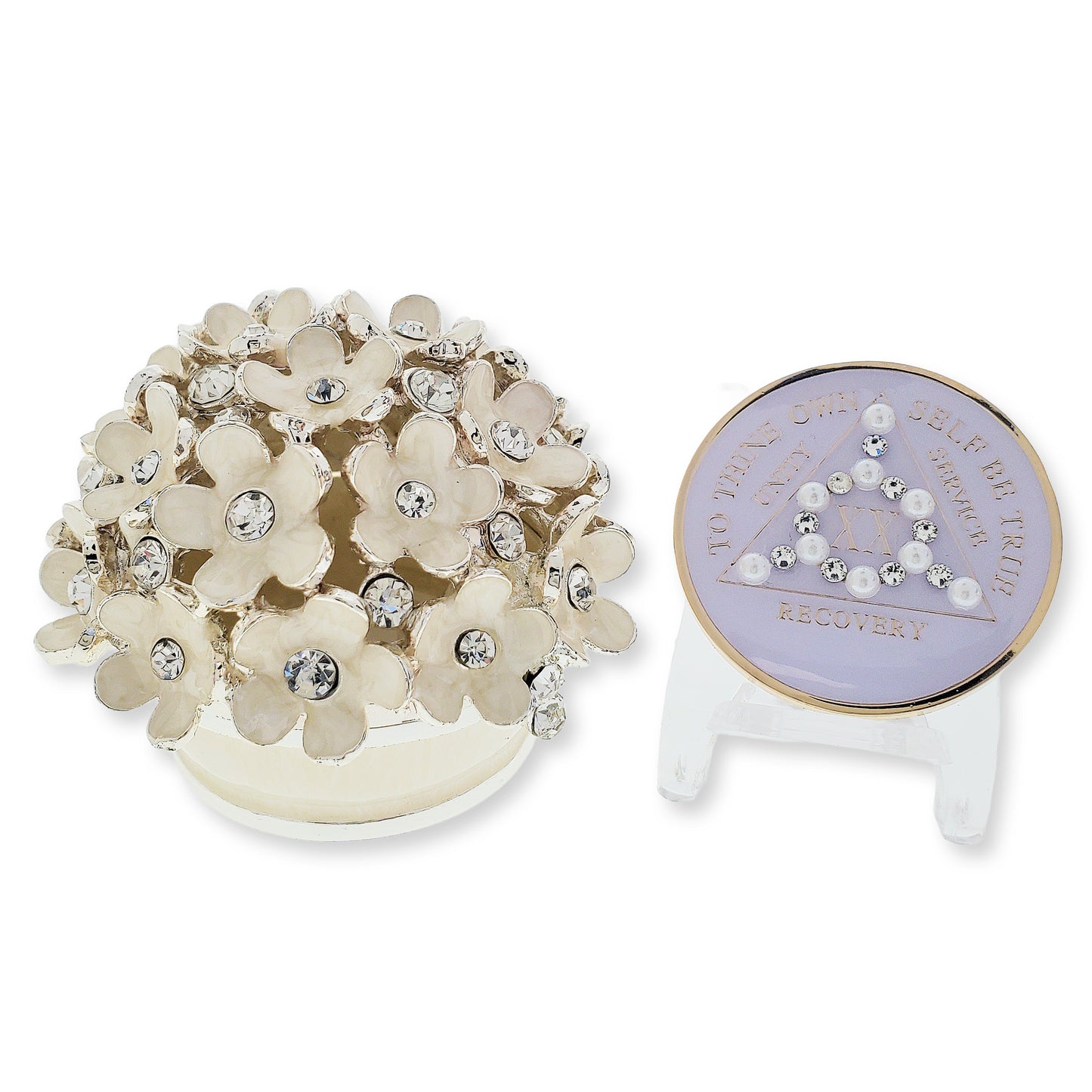 White Flower Basket Chip Holder with matching Medallion