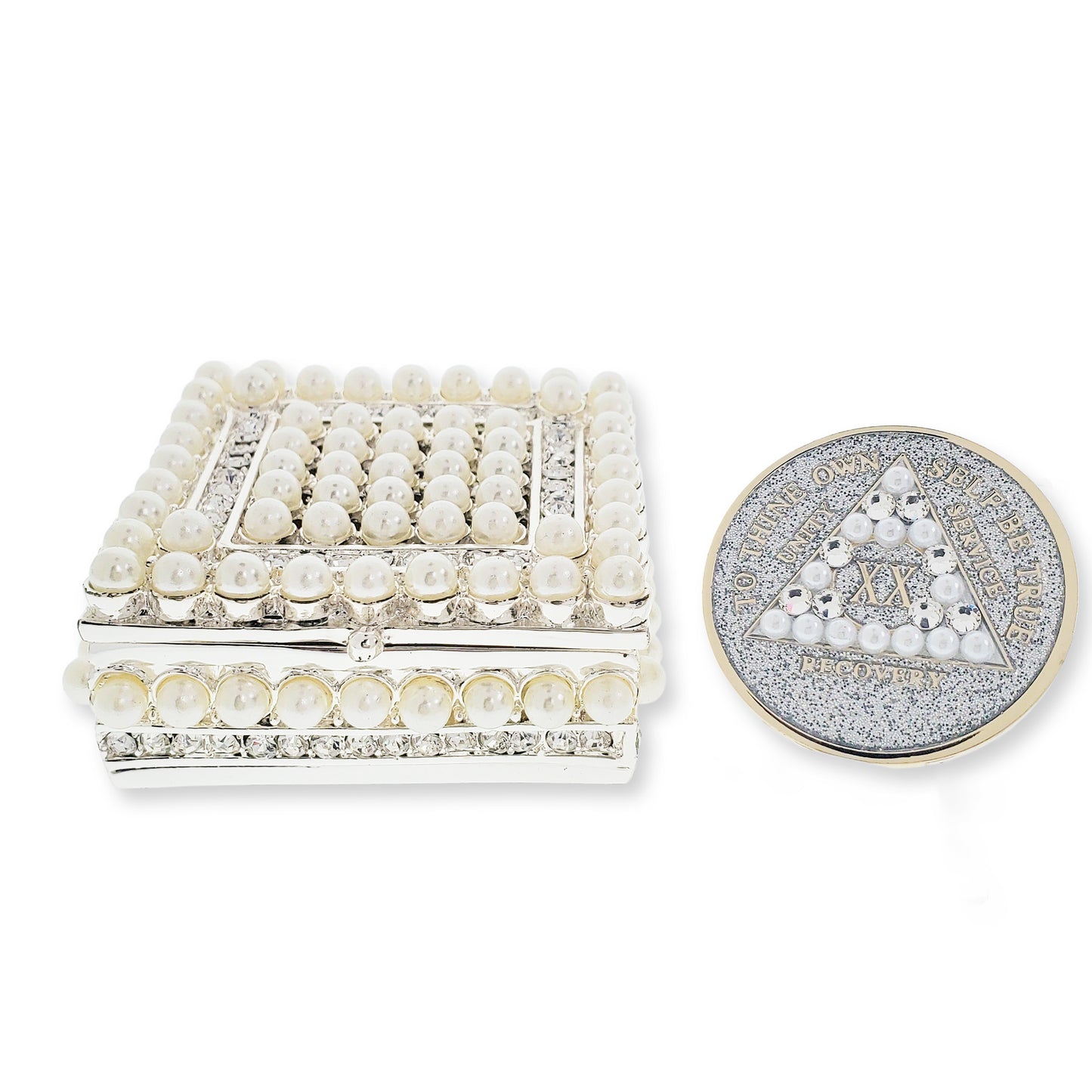 Pearl Box Chip Holder with matching Medallion