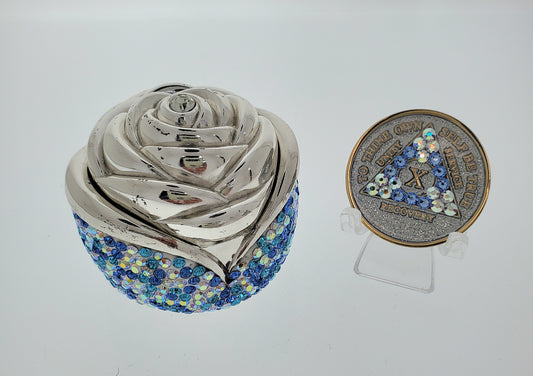 Rose Box Chip Holder with matching Medallion (Blue and Clear Aurora Borealis)