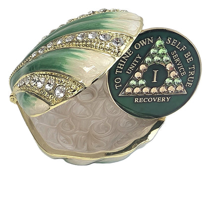 Green Clam Shell Chip Holder with Matching Green Crystalized Chip